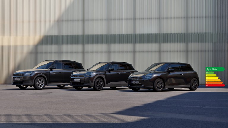 MINI Cooper Electric Finition Blackyard