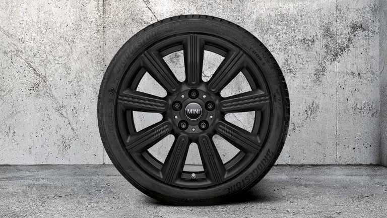 Accessoires MINI - roues d’été complètes d’origine mini – 18’’ MINI MULTIRAY SPOKE 591
