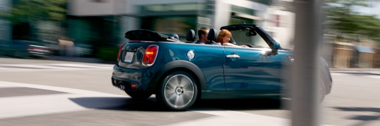 MINI Cabrio Sidewalk