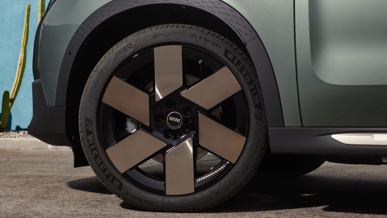 MINI - Pneumatique - Jante MINI Countryman Electric