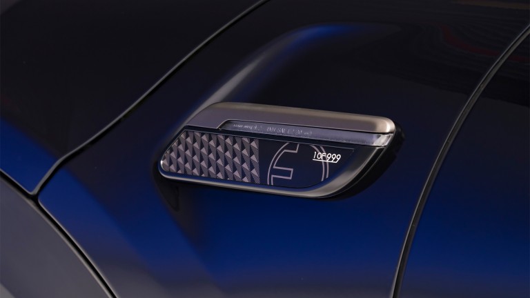 MINI CABRIO 100% ELECTRIQUE - Insert latéral extérieur