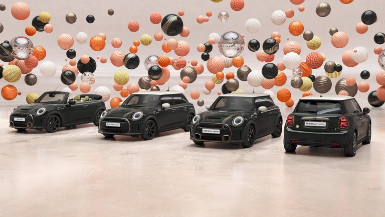 MINI Hatch 3 portes, Hatch 5 portes édition Resolute  – MINI 100 % électrique édition Resolute – MINI Cabrio édition Resolute