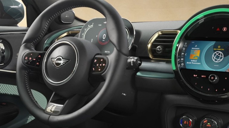 MINI Clubman édition Untold – MINI JCW Clubman édition Untold – badge de volant