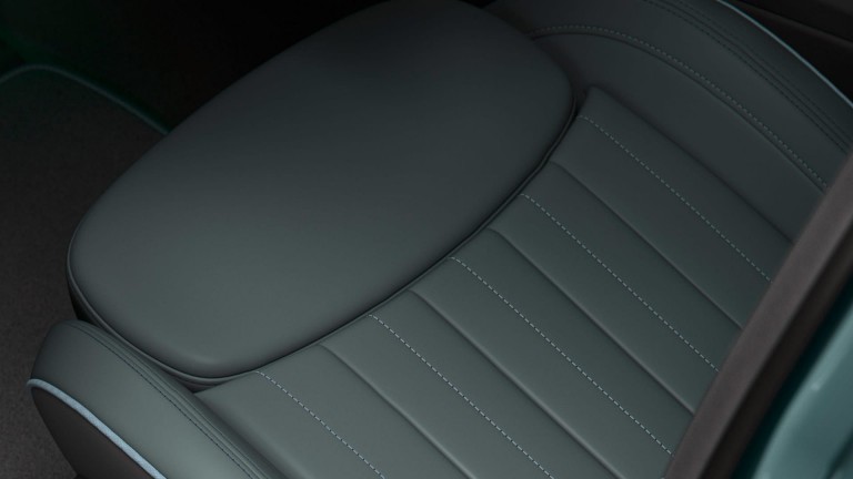MINI Clubman édition Untold – MINI JCW Clubman édition Untold – sièges Sage green