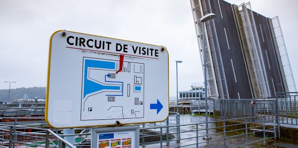 dam Image