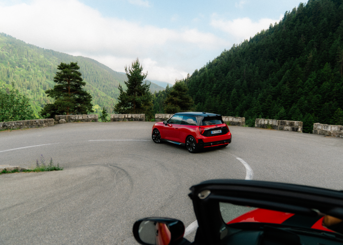SUR LES ROUTES DU RALLYE DE MONTE CARLO EN MINI JCW