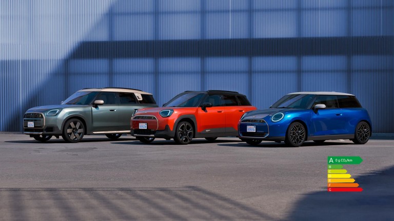 Votre nouvelle mini. Disponible dès maintenant.