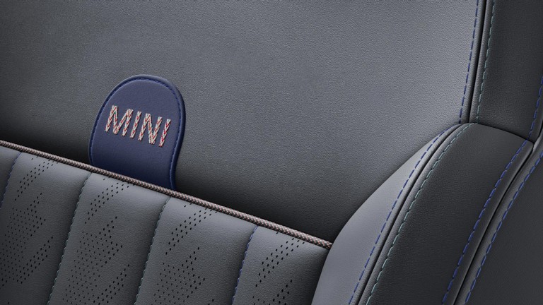 MINI Cooper 3 portes - intérieur - galerie - sièges style deux